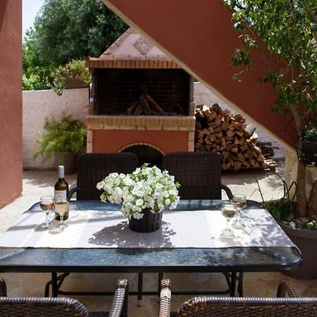 Seaview Cottage - Calmare Petrití Εξωτερικό φωτογραφία
