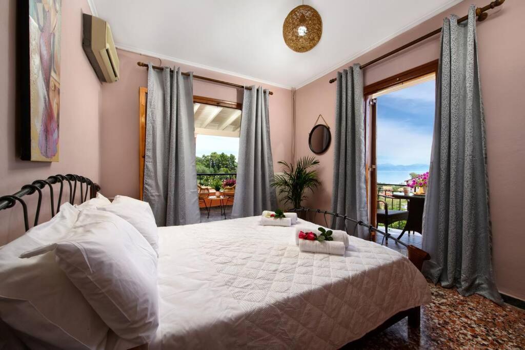 Seaview Cottage - Calmare Petrití Εξωτερικό φωτογραφία