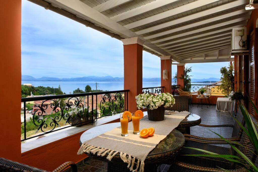Seaview Cottage - Calmare Petrití Εξωτερικό φωτογραφία