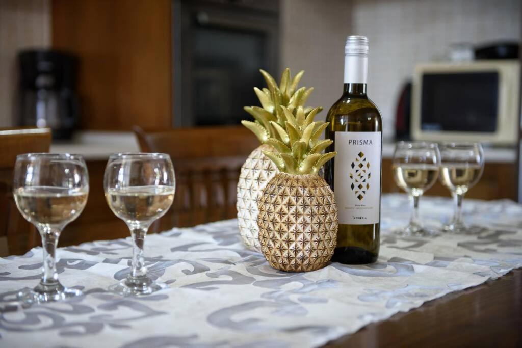 Seaview Cottage - Calmare Petrití Εξωτερικό φωτογραφία
