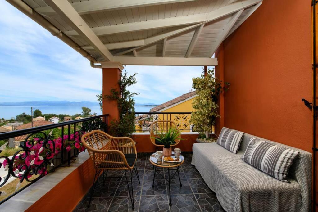 Seaview Cottage - Calmare Petrití Εξωτερικό φωτογραφία